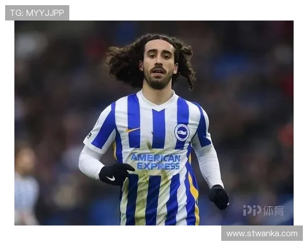 库库雷利亚：我们实现赛季初的目标，付出艰辛努力迎来这一辉煌时刻